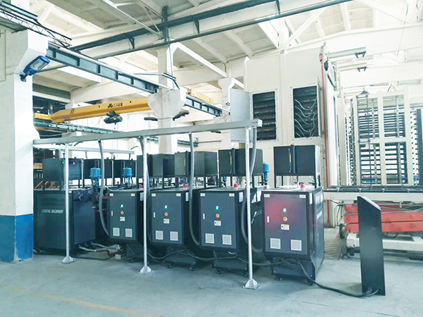 復(fù)合材料成型模溫機(jī)