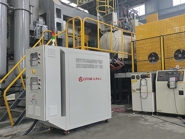 油循環(huán)模溫機(jī)