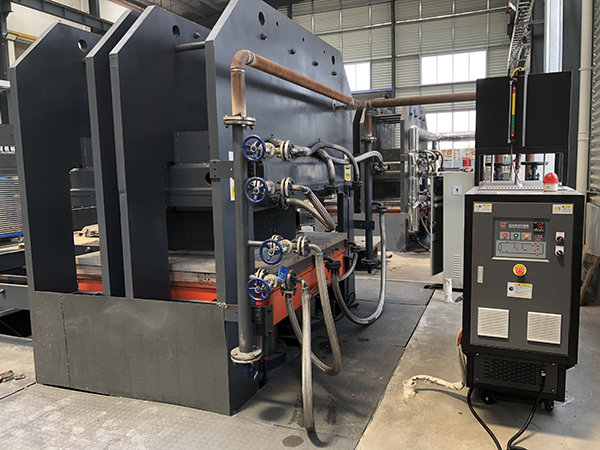 橡膠模溫機(jī)